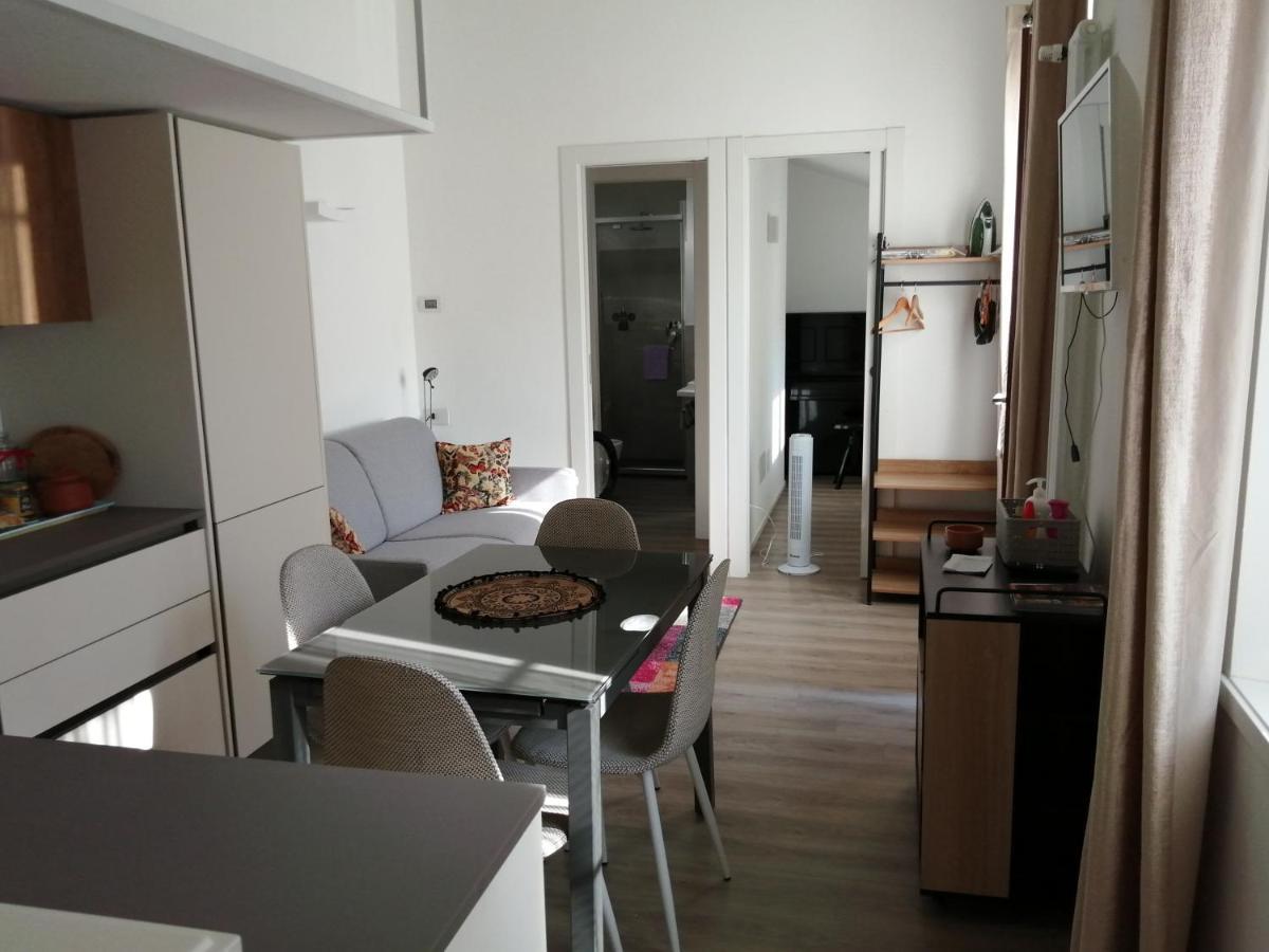 Stefania'S Corner, Apartment In Bergamo Exteriör bild